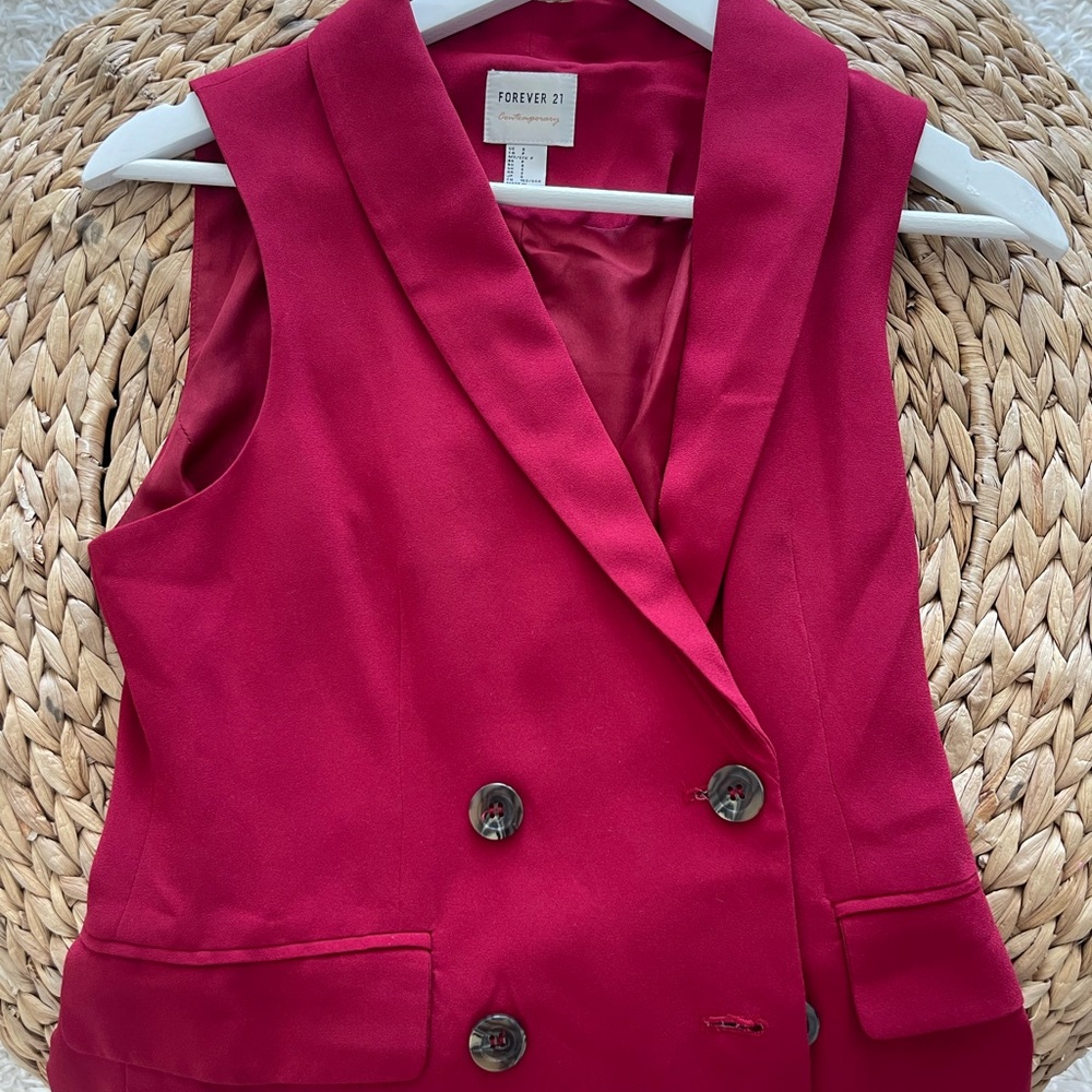 Forever 21 Red Sleeveless Dress